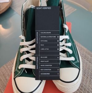 Converse Chuck Taylor Midnight Clovers, Mens sz 7/Womens sz 9